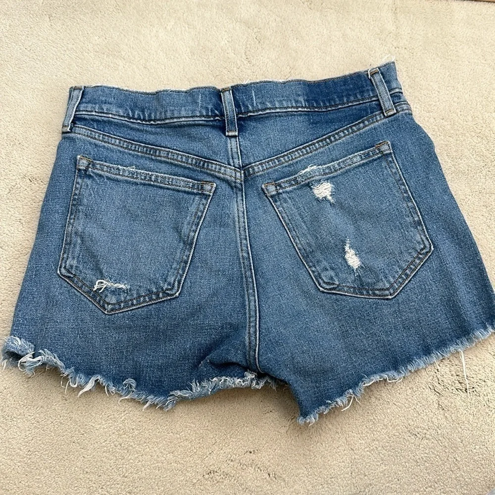 Abercrombie & Fitch The Mom Blue Denim Shorts High Rise Size 4/27